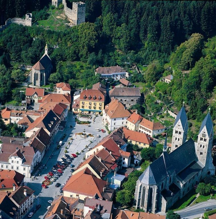 Villa Bucher - Metnitztalerhof フリーザッハ エクステリア 写真