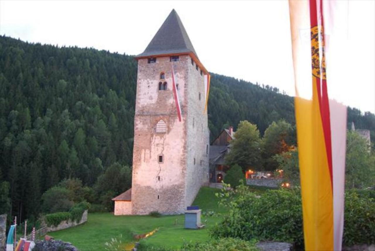 Villa Bucher - Metnitztalerhof フリーザッハ エクステリア 写真